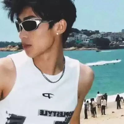 祖彤霞